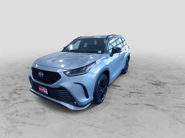 Thumbnail: 2025 Toyota Highlander - 7