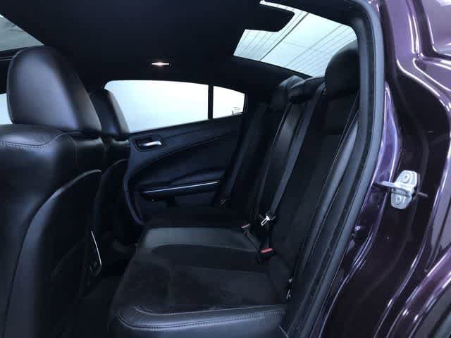 Thumbnail: 2020 Dodge Charger - 23