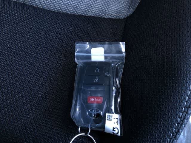 Thumbnail: 2026 Toyota 4Runner - 31