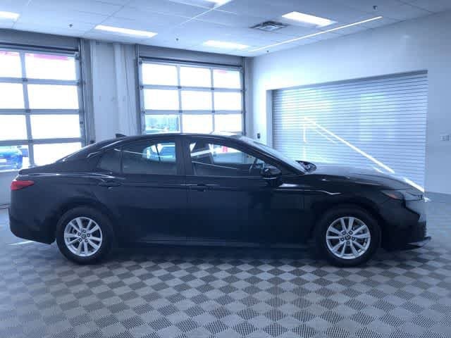 Thumbnail: 2025 Toyota Camry - 35