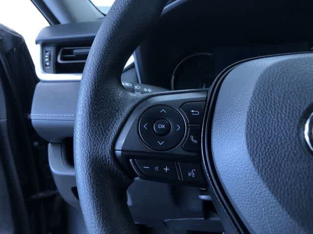 Thumbnail: 2025 Toyota RAV4 - 25