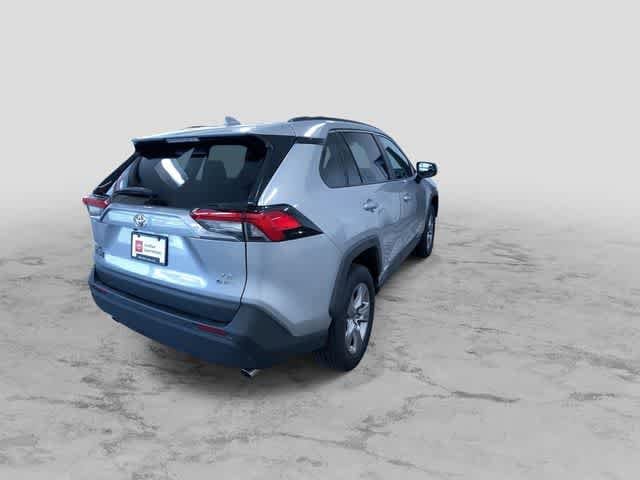 Thumbnail: 2025 Toyota RAV4 - 9