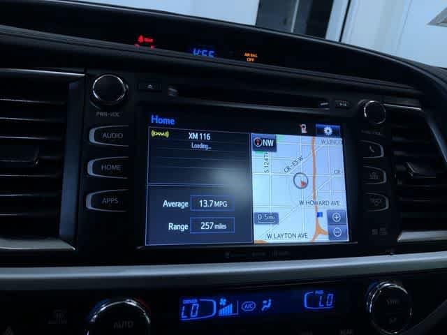 Thumbnail: 2019 Toyota Highlander - 28