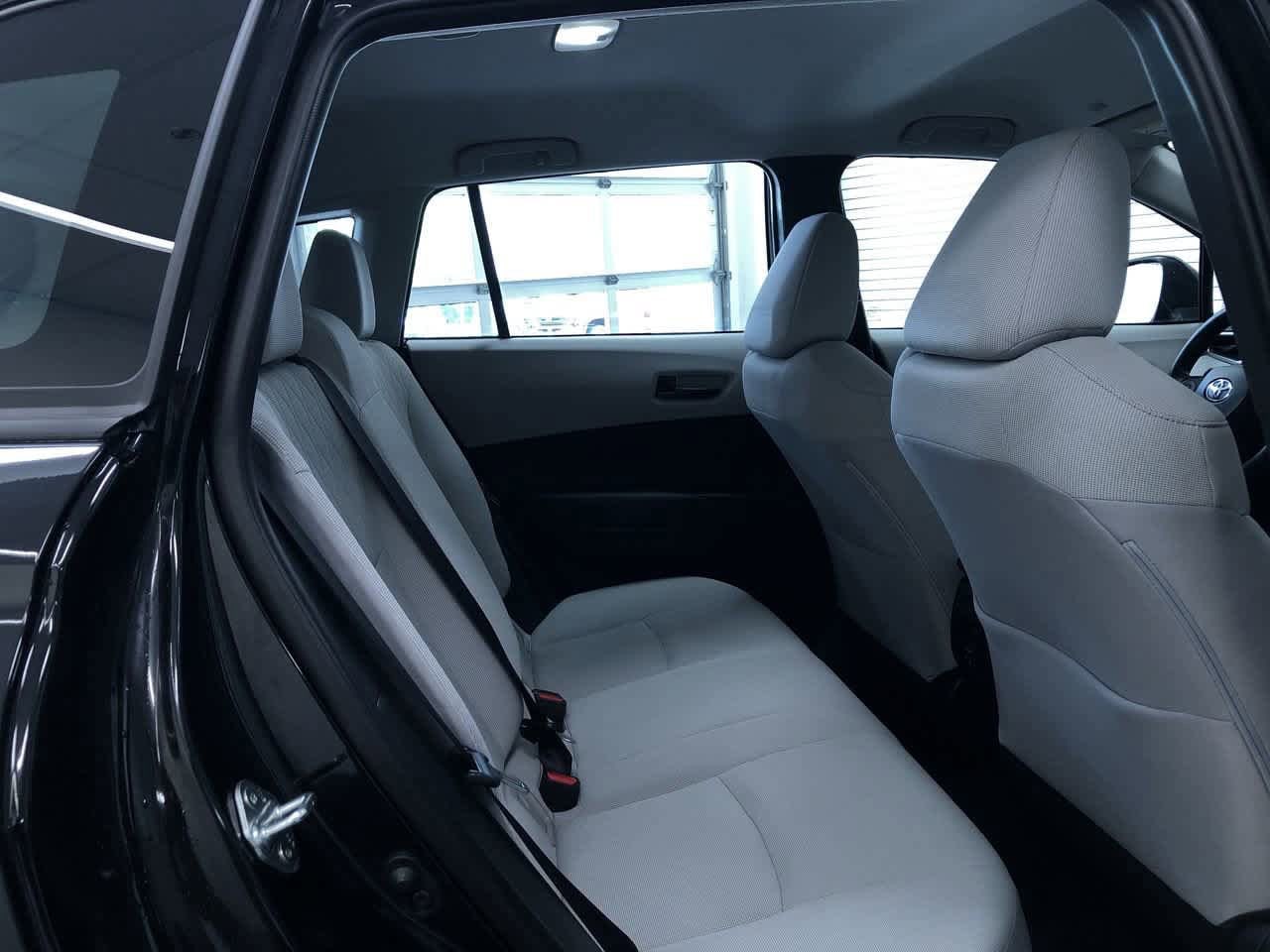 2022 Toyota Corolla Cross L 21