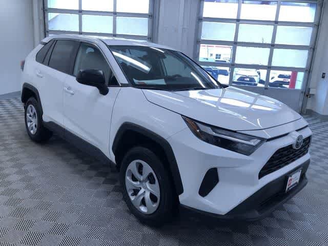 Thumbnail: 2025 Toyota RAV4 - 35