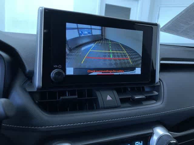 2025 Toyota RAV4 LE - Photo 27