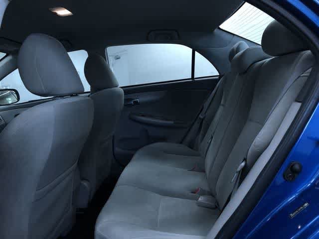 Thumbnail: 2010 Toyota Corolla - 21