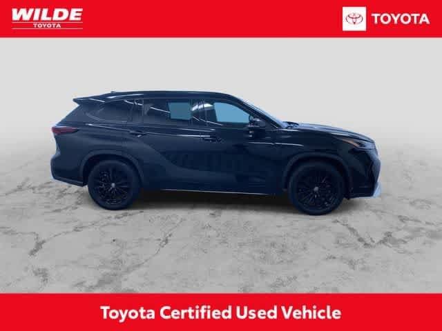 Thumbnail: 2025 Toyota Highlander - 2