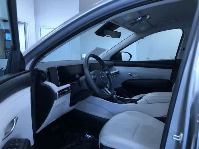 Thumbnail: 2025 Hyundai Tucson - 10