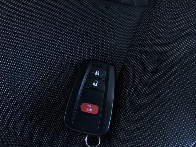 Thumbnail: 2021 Toyota C-HR - 33