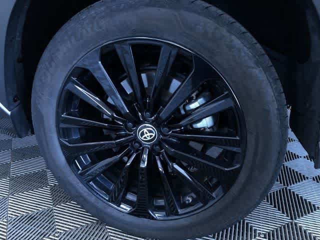 Thumbnail: 2025 Toyota Highlander - 16