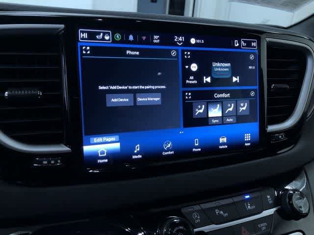 Thumbnail: 2025 Chrysler Pacifica - 29