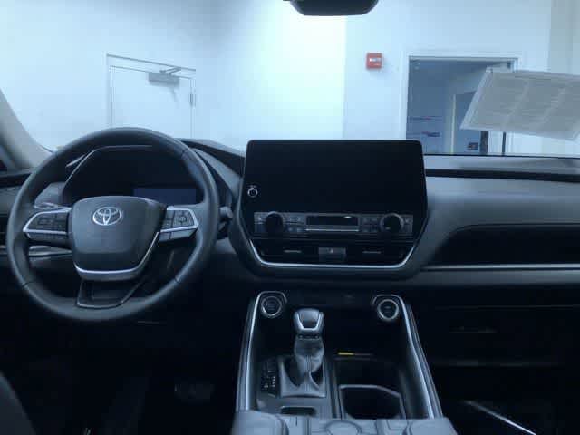 Thumbnail: 2025 Toyota Grand Highlander - 19