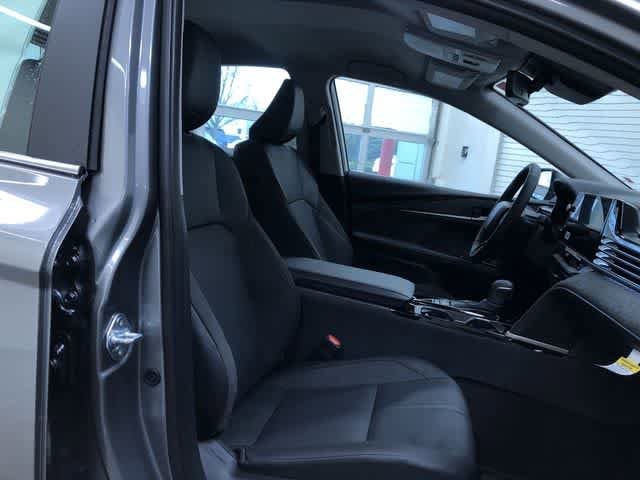 Thumbnail: 2026 Toyota Camry - 21