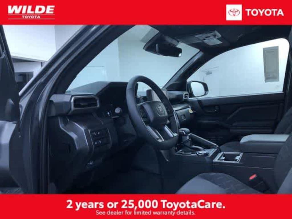 New 2025 Toyota Tacoma SR5 4X4 DOUBLE CAB