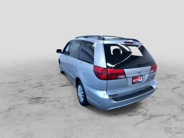 Thumbnail: 2005 Toyota Sienna - 8