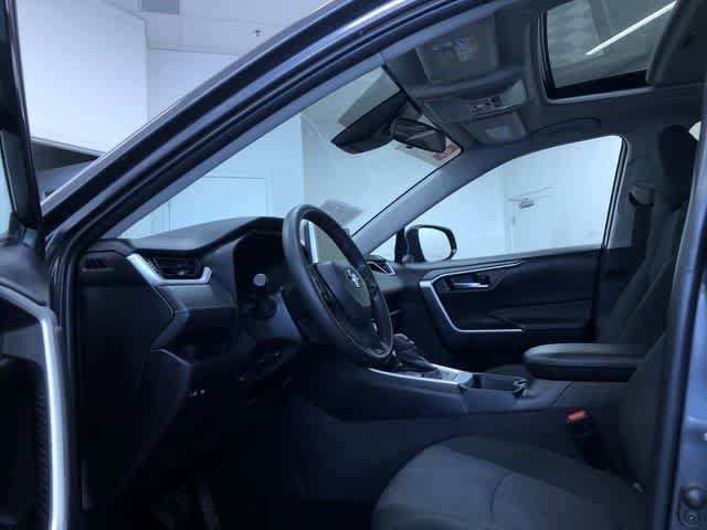 Thumbnail: 2025 Toyota RAV4 - 10