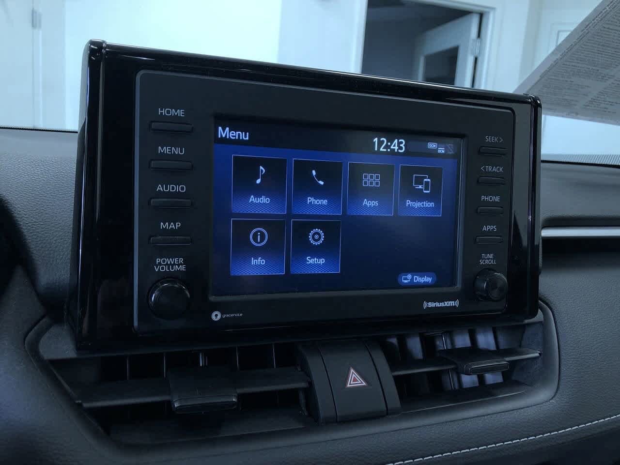 2022 Toyota RAV4 XLE 30