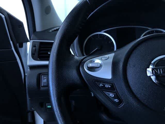 Thumbnail: 2019 Nissan Sentra - 25