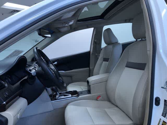 Thumbnail: 2013 Toyota Camry - 19