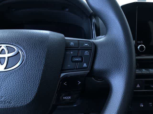 Thumbnail: 2025 Toyota Camry - 28