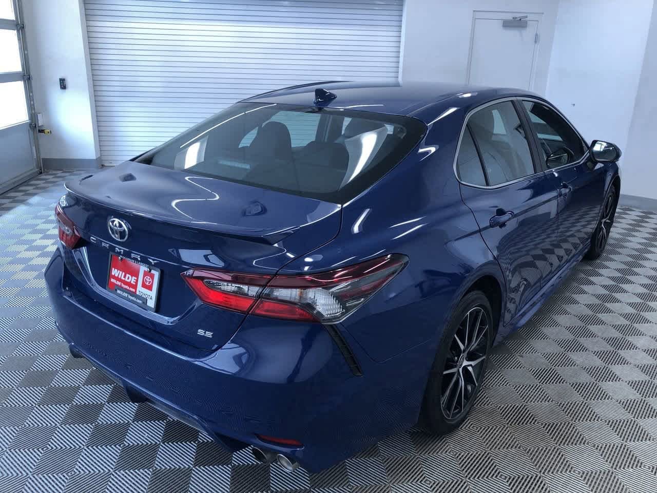 2024 Toyota Camry SE 33