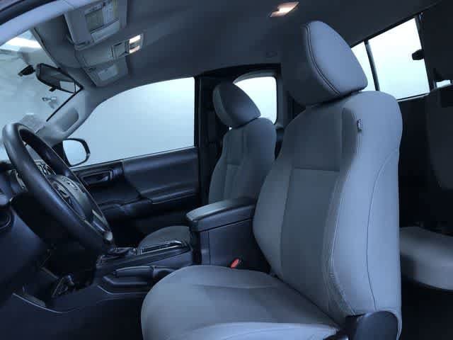 Thumbnail: 2017 Toyota Tacoma - 12