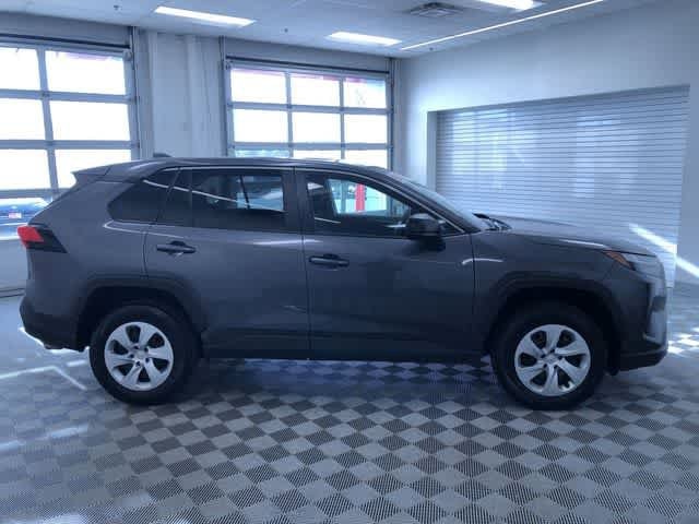 Thumbnail: 2025 Toyota RAV4 - 36