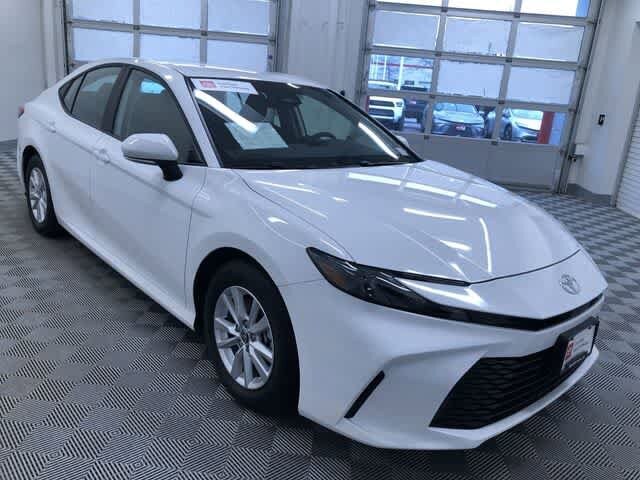Thumbnail: 2025 Toyota Camry - 35