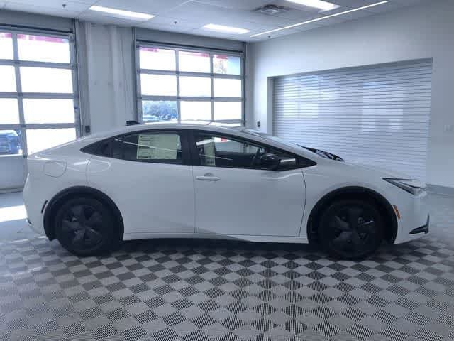 Thumbnail: 2026 Toyota Prius - 28