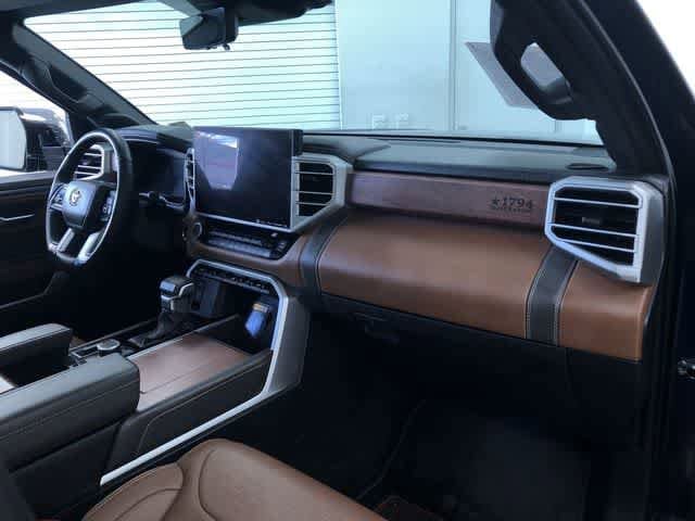 Thumbnail: 2023 Toyota Tundra - 17