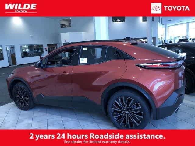 Thumbnail: 2026 Toyota C-HR - 3