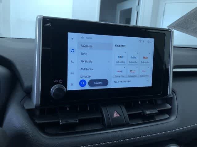 Thumbnail: 2025 Toyota RAV4 - 30