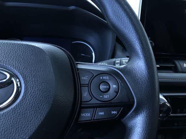 Thumbnail: 2025 Toyota RAV4 - 26