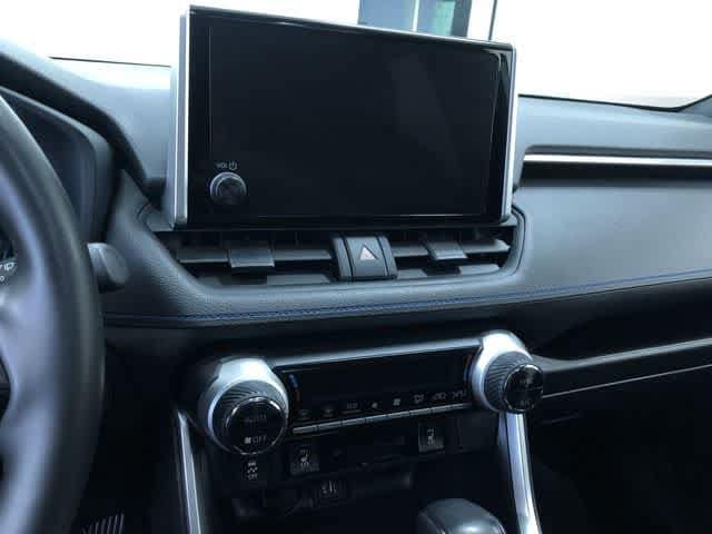 Thumbnail: 2023 Toyota RAV4 - 27