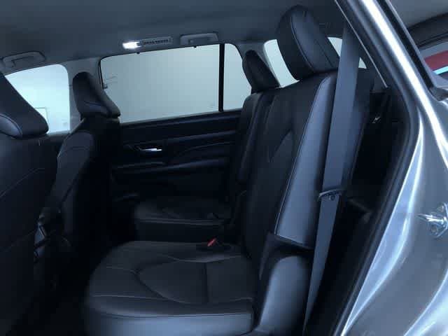 Thumbnail: 2024 Toyota Grand Highlander - 14