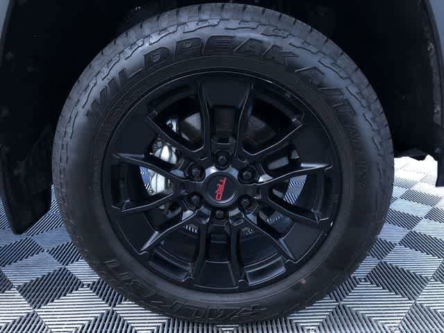 Thumbnail: 2024 Toyota Tundra - 11