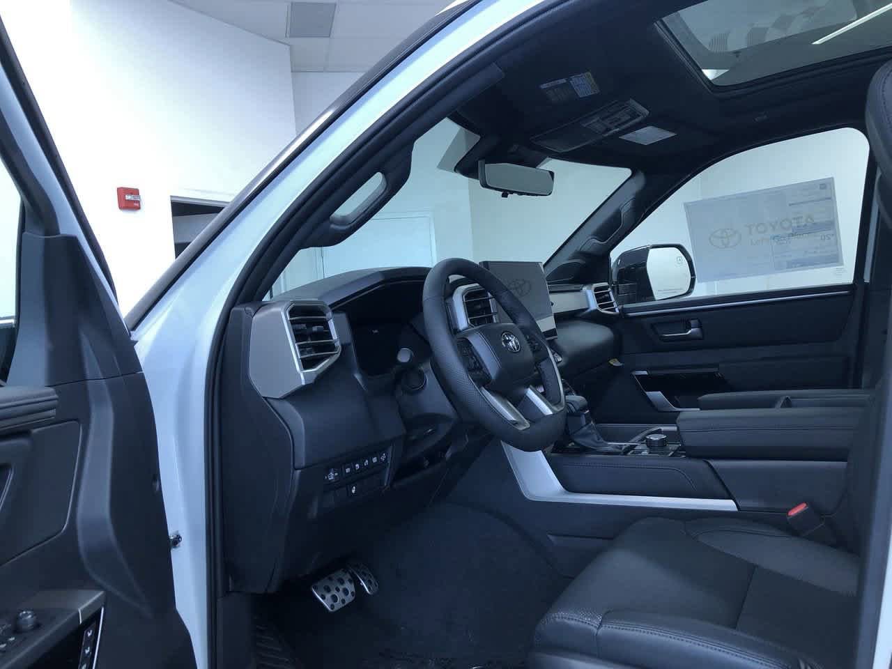 2025 Toyota Tundra Limited 2