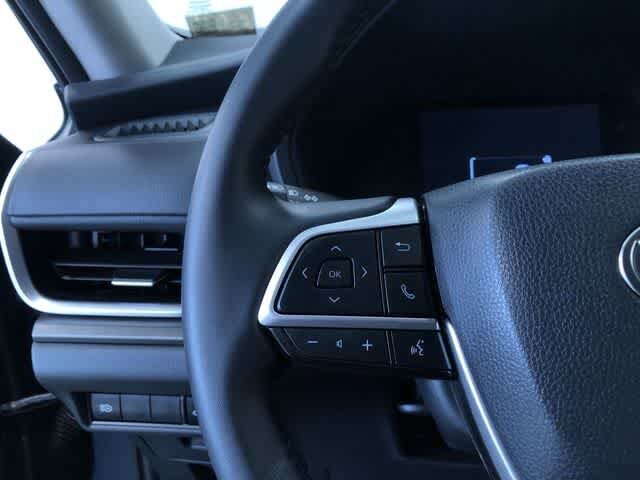 Thumbnail: 2025 Toyota Grand Highlander - 25