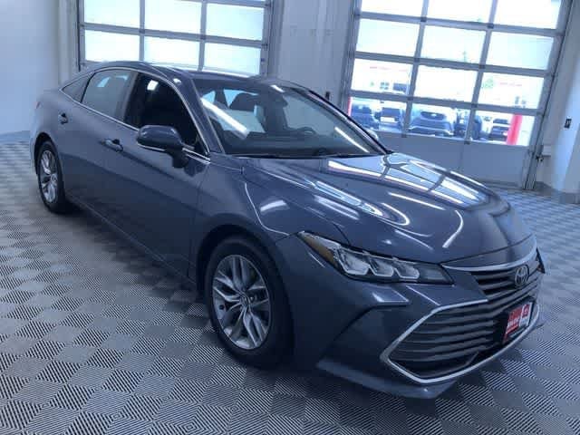 Thumbnail: 2020 Toyota Avalon - 35