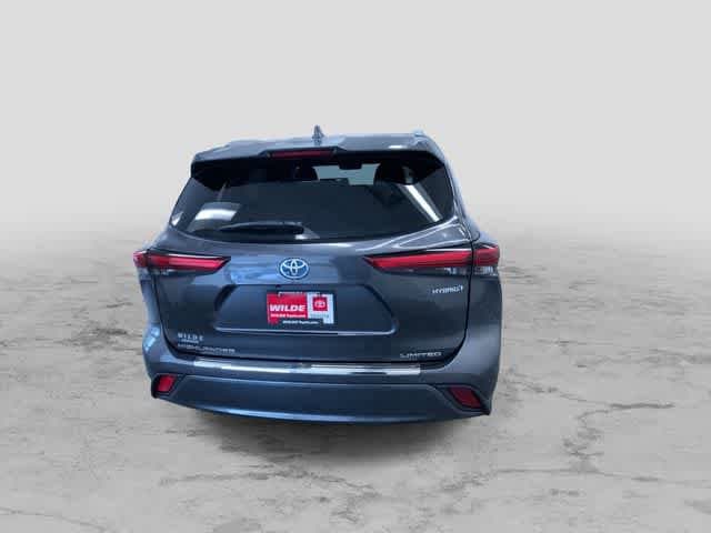Thumbnail: 2020 Toyota Highlander - 9