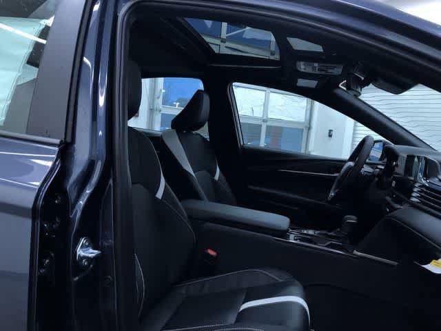 Thumbnail: 2026 Toyota Camry - 14