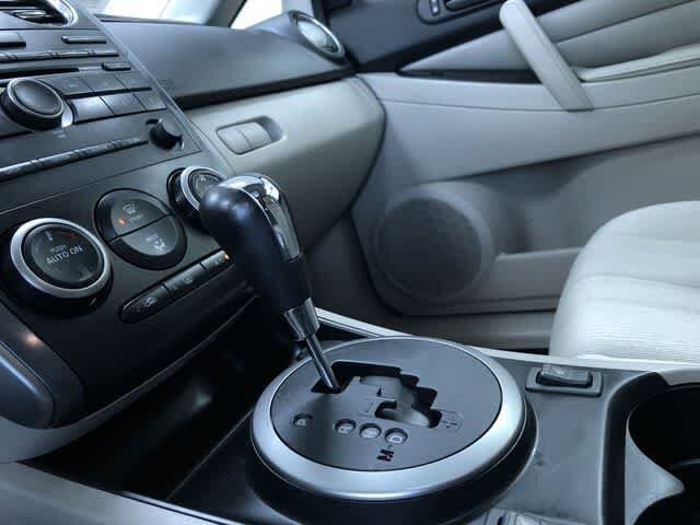 Thumbnail: 2011 Mazda CX-7 - 30