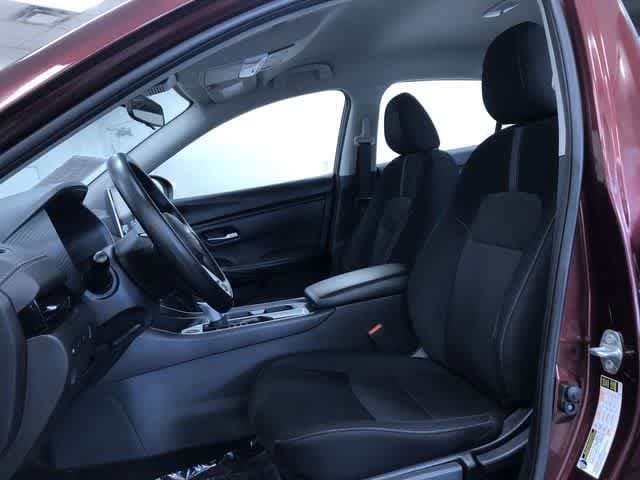 Thumbnail: 2025 Nissan Sentra - 18