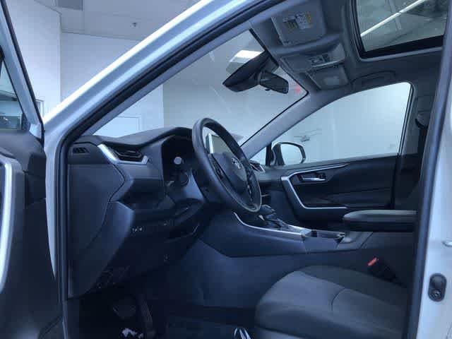 Thumbnail: 2025 Toyota RAV4 - 10