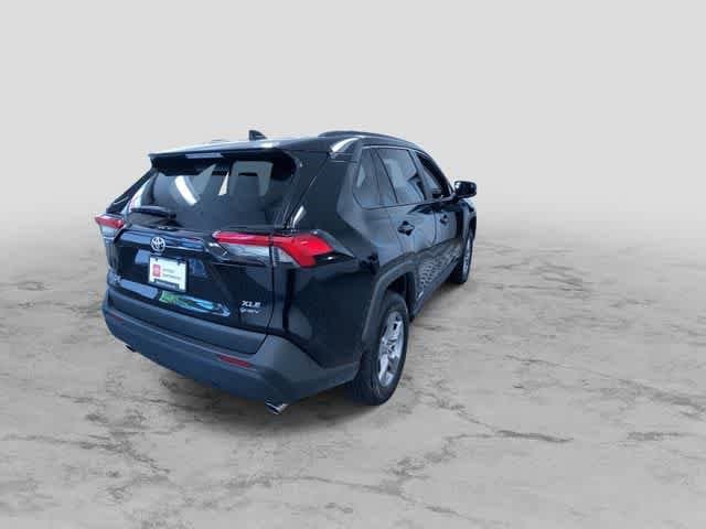 Thumbnail: 2025 Toyota RAV4 - 9
