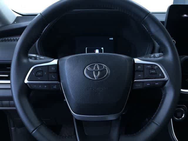 Thumbnail: 2025 Toyota Grand Highlander - 26