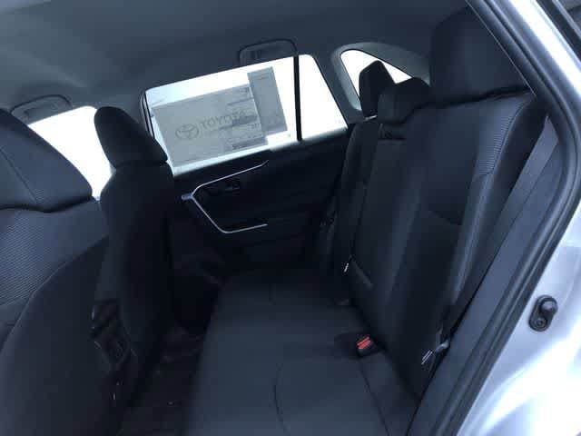 Thumbnail: 2025 Toyota RAV4 - 20