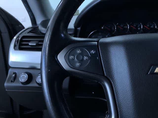 Thumbnail: 2019 Chevrolet Suburban - 19