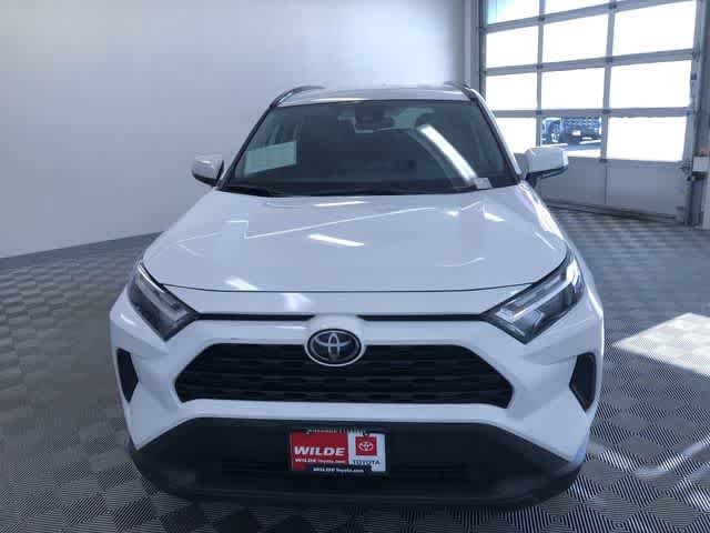 Thumbnail: 2025 Toyota RAV4 - 14